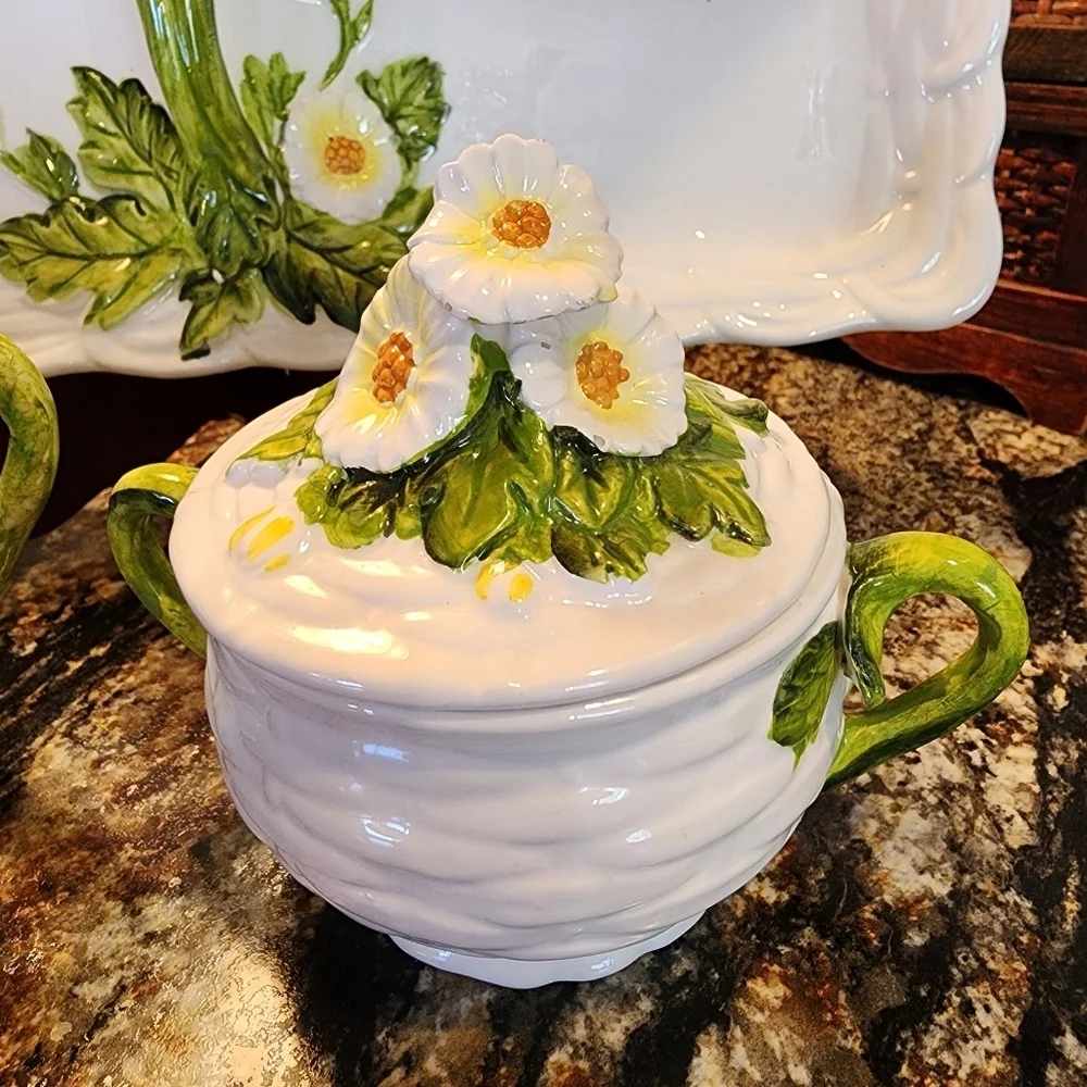Lefton vintage sugar